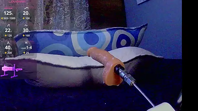 Enzoo98_'s Webcam Show