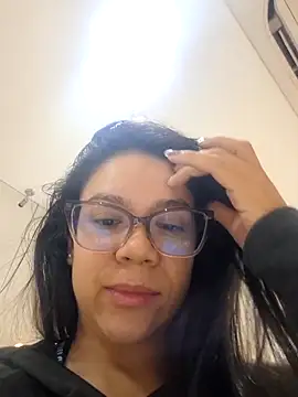 Chat +18 de Aila_Phone ao vivo