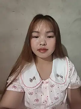 Mina_xYx live-chat rom