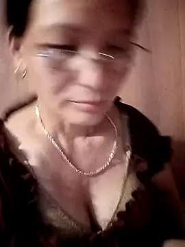 Chat XXX en directo de Cucci07