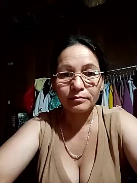 Živý XXX chat Cucci07