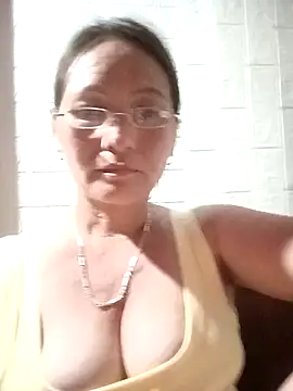 Cucci07's Live XXX Chat