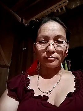Chat XXX en directo de Cucci07