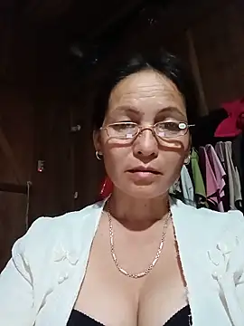 Živý XXX chat Cucci07