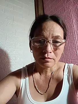 XXX chat uživo modela Sexy_cum123