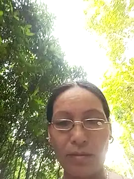 צ'אט XXX בשידור חי של Sexy_cum123