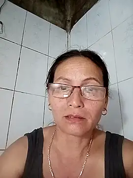 XXX chat uživo modela Sexy_cum123