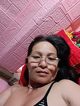 Sexy_cum123 élő XXX-chatje