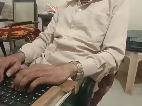 biger_top Adlı Modelin Web Kamerası Şovu