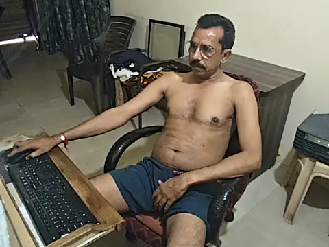 biger_top Pertunjukan Webcam