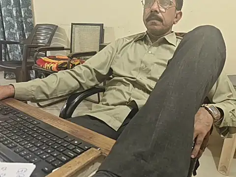 biger_top Adlı Modelin Web Kamerası Şovu