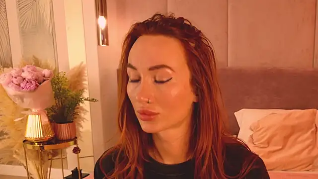 SerenaWest_'s Live XXX Chat