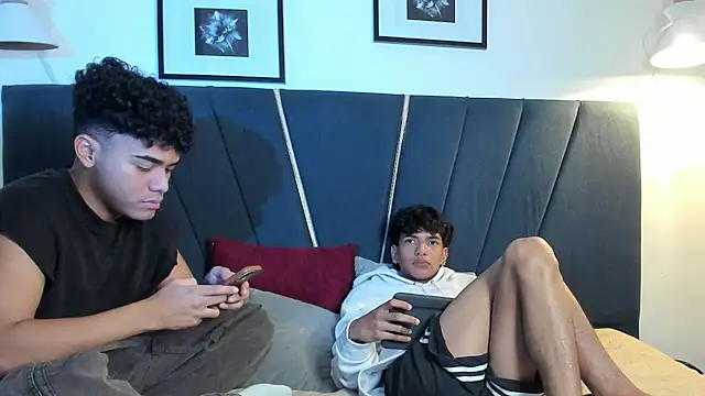Enzo_love18 Webcamshow