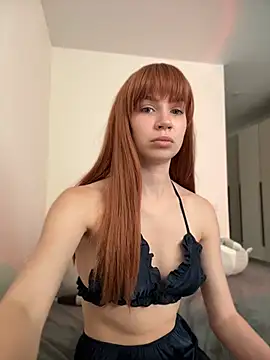 SofiaBloomy Chat XXX live
