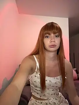 XXX chat uživo modela SofiaBloomy
