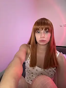 SofiaBloomy Show in webcam