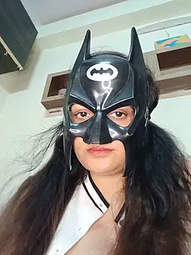 Chat XXX ao vivo de SANYA-STRIP