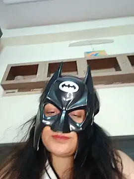 SANYA-STRIP live XXX chat
