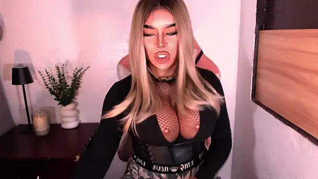 Webkamerová show Zandralopez