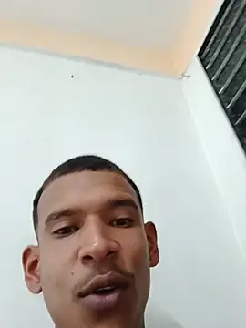 Ron_0101 Show Webcam