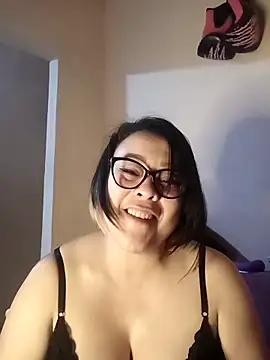 lualviz's Live XXX Chat