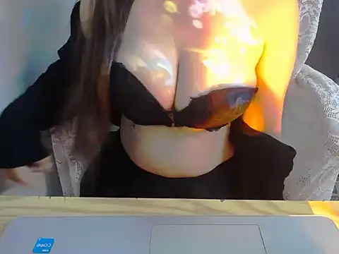 Enmy_24 Webcamshow