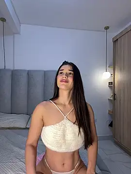 Chat XXX ao vivo de Valentina_lux1