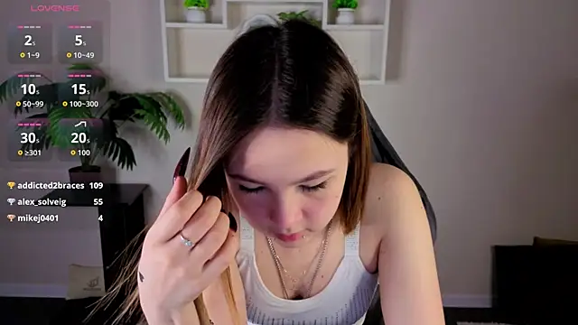 دردشة Lori_Bllossom الجنسية المباشرة