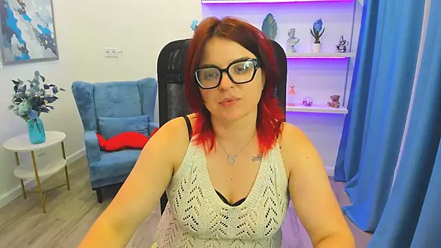 AmeliaDateri Adlı Modelin Canlı XXX Sohbeti