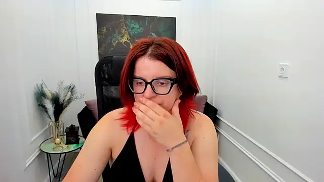 Chat +18 de AmeliaDateri ao vivo