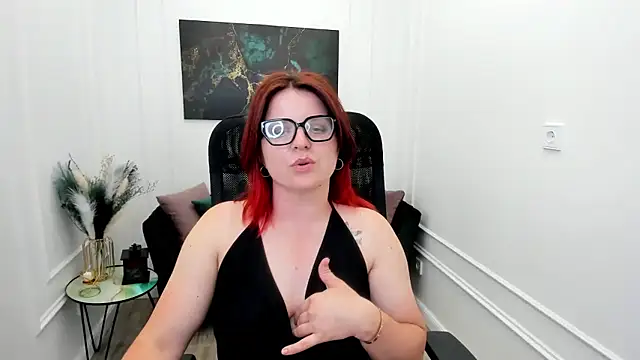 Chat XXX en directo de AmeliaDateri