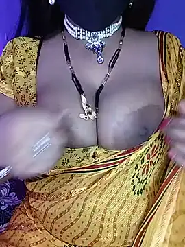 Long_hair_queen's Webcam Show
