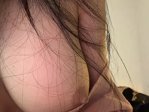 Xiaozuzongo1's Webcam Show