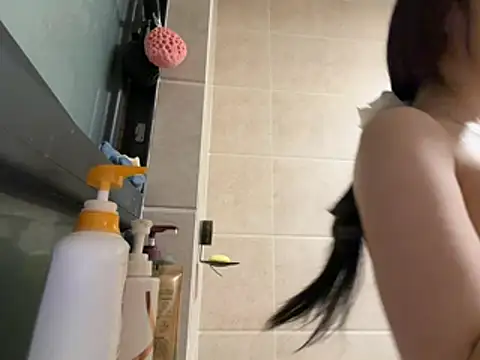 Show modela Xiaozuzongo1 na web-kameri