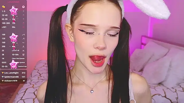 Deibora Шоу с уебкамера