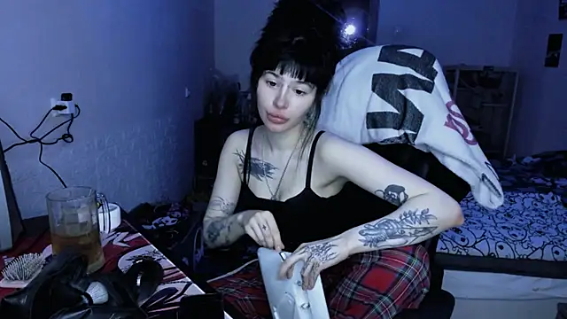 AllisonDeetz Chat XXX in diretta