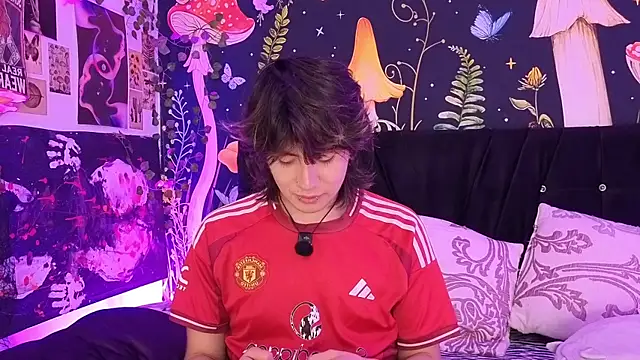 Noah_blackwoodのウェブカメラショー