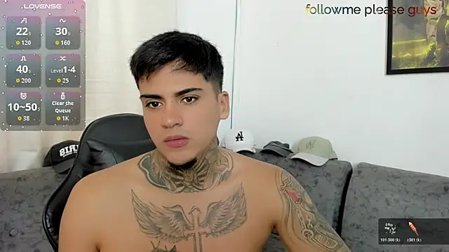 sweetlatinoboy's Live XXX Chat