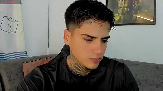 sweetlatinoboy Шоу с уебкамера