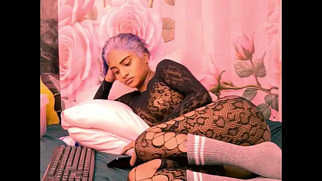 indian_barbie Show Webcam