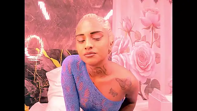indian_barbie élő XXX-chatje