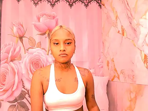 indian_barbie: онлайн-секс-чат