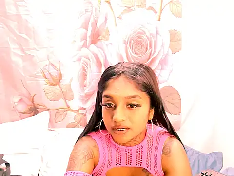indian_barbie Adlı Modelin Canlı XXX Sohbeti