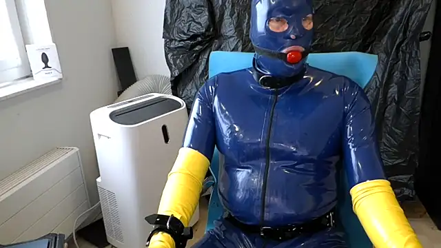 latexslaveboy Webcam-Show