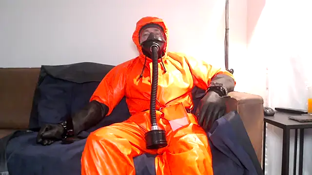 latexslaveboy Webcam Show
