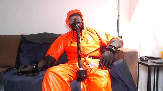 latexslaveboy's Webcam Show