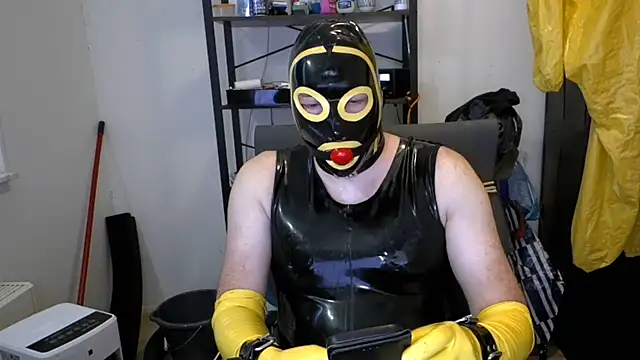 Webkamerová show latexslaveboy
