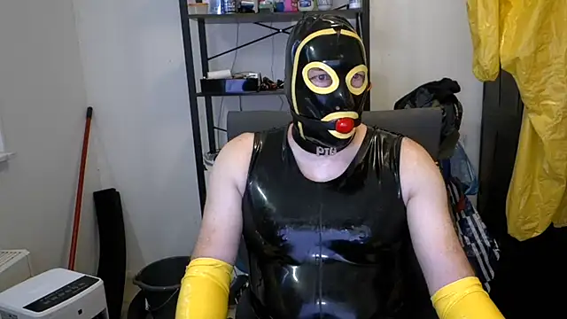 Webkamerová show latexslaveboy
