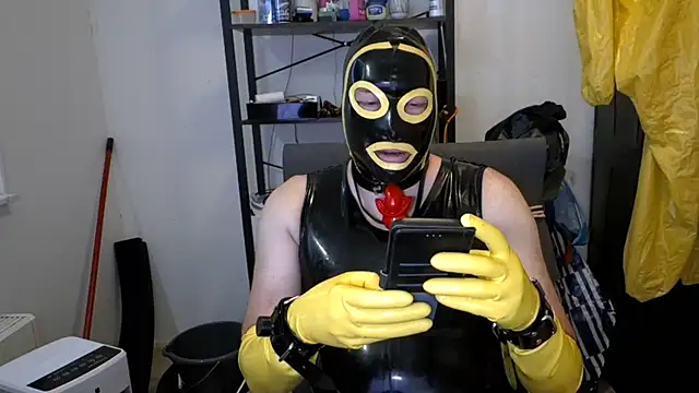 Pertunjukan Kamera Web latexslaveboy