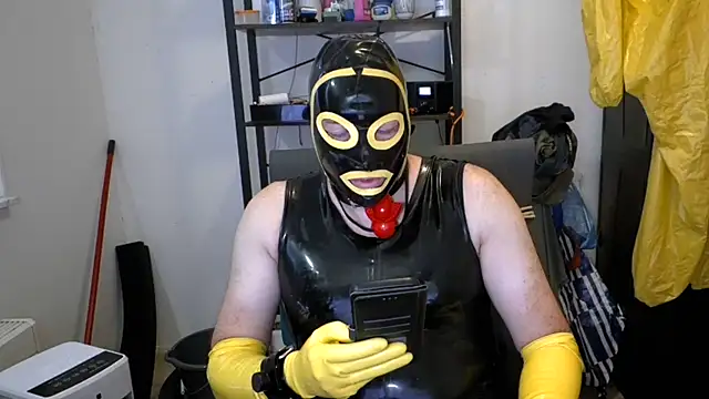 latexslaveboy's Webcam Show